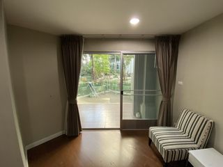 For sale and for rent 3 bedrooms condo in Huai Khwang, Bangkok