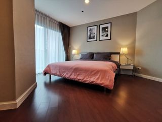 For sale and for rent 5 bedrooms condo in Huai Khwang, Bangkok