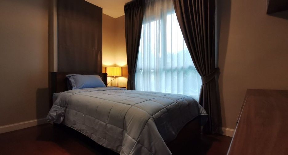 For sale and for rent 5 bedrooms condo in Huai Khwang, Bangkok