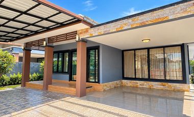 For sale 3 bedrooms house in Cha Am, Phetchaburi