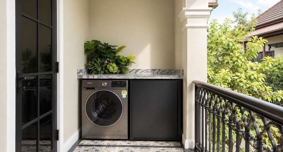 For rent 2 bedrooms condo in Mueang Chiang Mai, Chiang Mai
