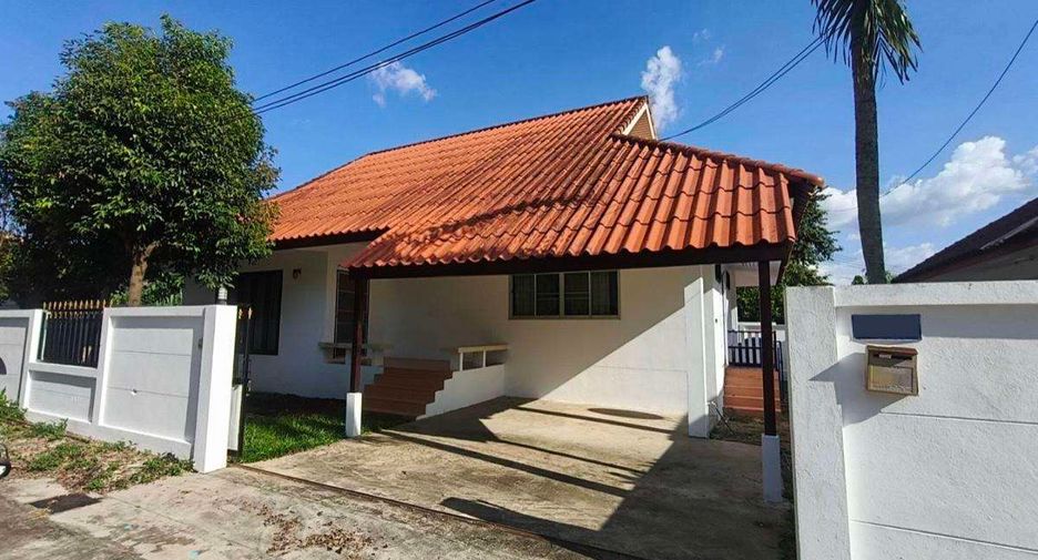 For rent 2 bedrooms house in Mueang Chiang Mai, Chiang Mai