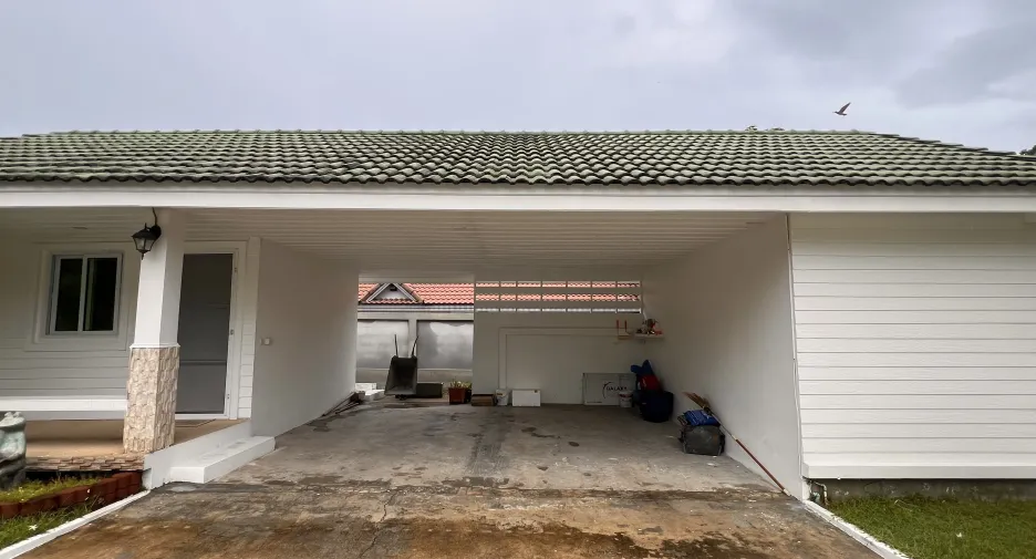 For rent 3 bedrooms villa in Cha Am, Phetchaburi