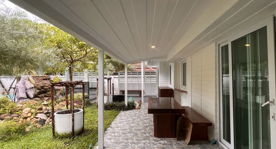 For rent 3 bedrooms villa in Cha Am, Phetchaburi