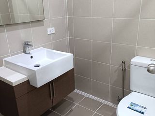 For rent 1 bed condo in Khlong San, Bangkok