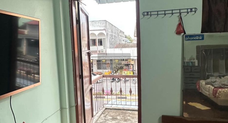 For sale 5 bedrooms house in Mueang Phuket, Phuket