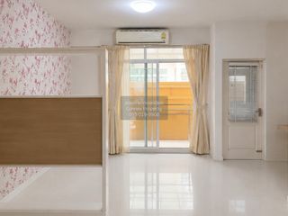 For sale 3 bedrooms townhouse in Mueang Nonthaburi, Nonthaburi