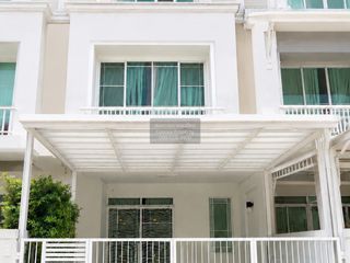 For sale 3 bedrooms townhouse in Mueang Nonthaburi, Nonthaburi