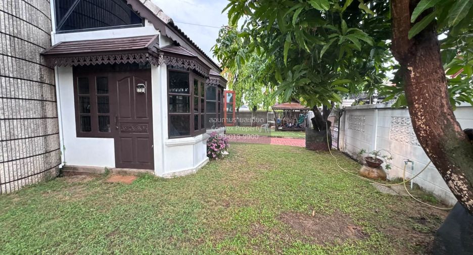 For sale 3 bedrooms house in Thawi Watthana, Bangkok