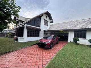 For sale 3 bedrooms house in Thawi Watthana, Bangkok
