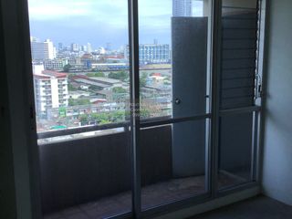 For sale 2 bedrooms condo in Khlong San, Bangkok