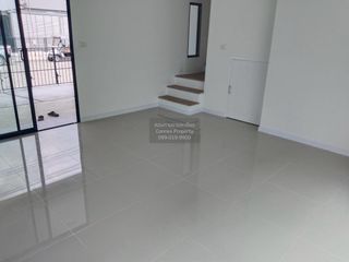 For sale 3 bedrooms townhouse in Nong Khaem, Bangkok
