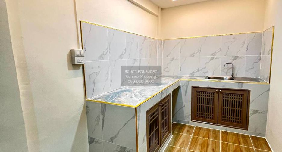 For sale 3 bedrooms townhouse in Thanyaburi, Pathum Thani