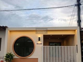 For sale 3 bedrooms townhouse in Thanyaburi, Pathum Thani