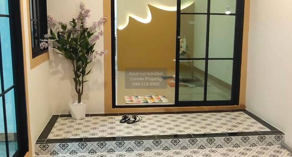 For sale 3 bedrooms townhouse in Thanyaburi, Pathum Thani