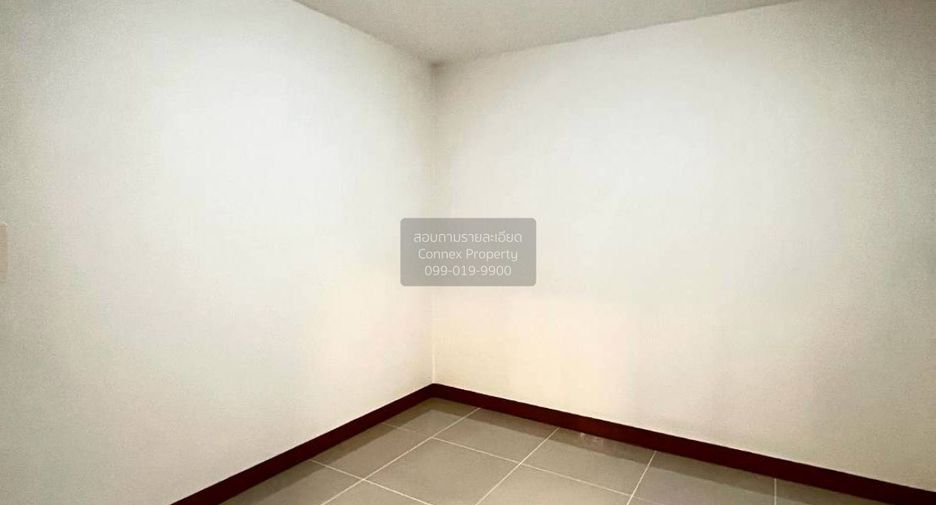 For sale 3 bedrooms townhouse in Thanyaburi, Pathum Thani