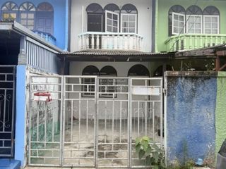 For sale 3 bedrooms townhouse in Mueang Nonthaburi, Nonthaburi