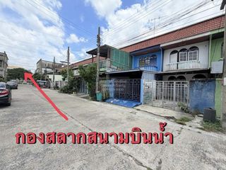 For sale 3 bedrooms townhouse in Mueang Nonthaburi, Nonthaburi