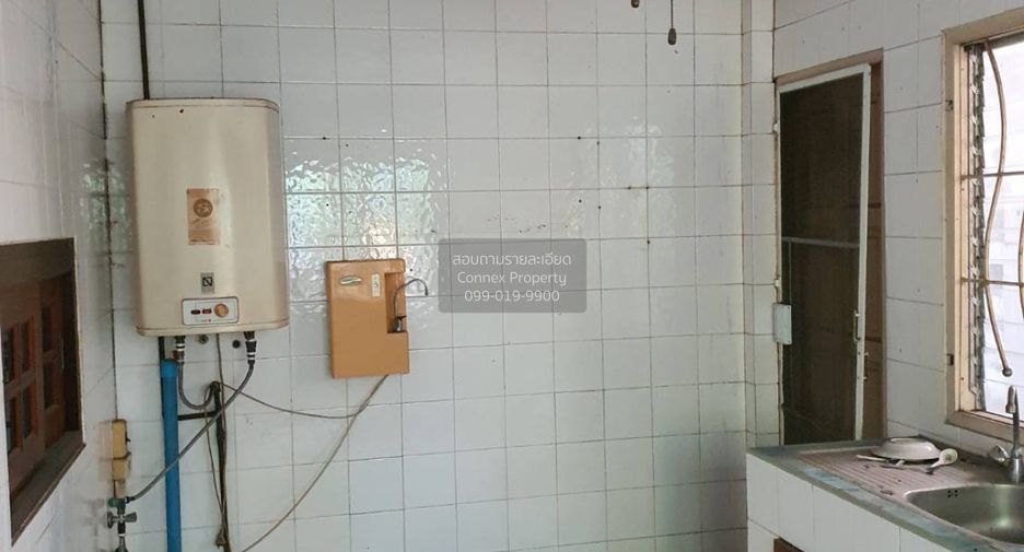 For sale 5 bedrooms house in Bang Bua Thong, Nonthaburi