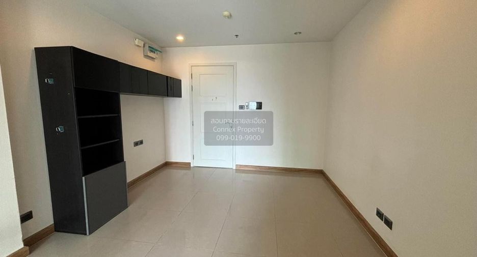 For sale 1 bed condo in Huai Khwang, Bangkok