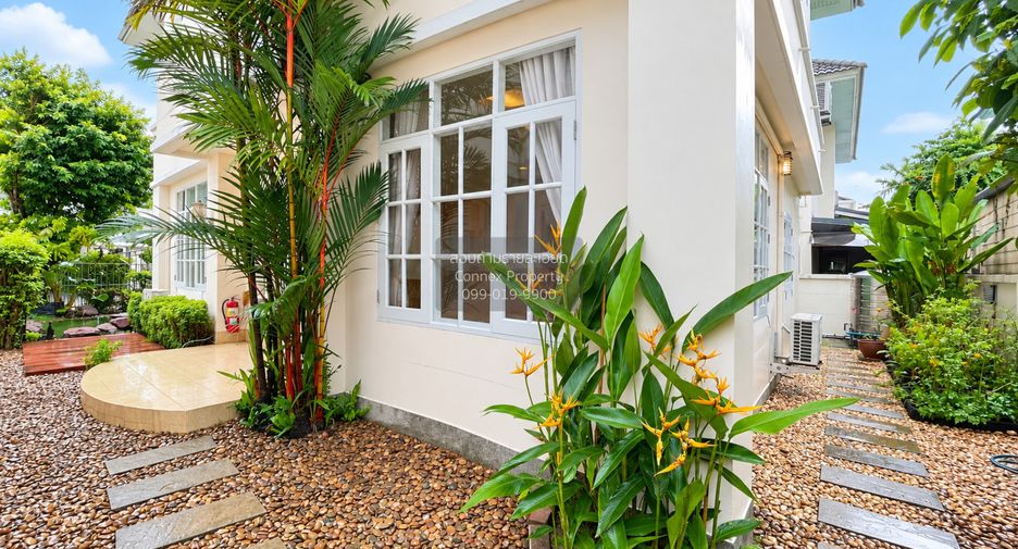 For sale 3 bedrooms house in Mueang Nonthaburi, Nonthaburi