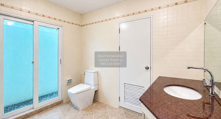 For sale 3 bedrooms house in Mueang Nonthaburi, Nonthaburi