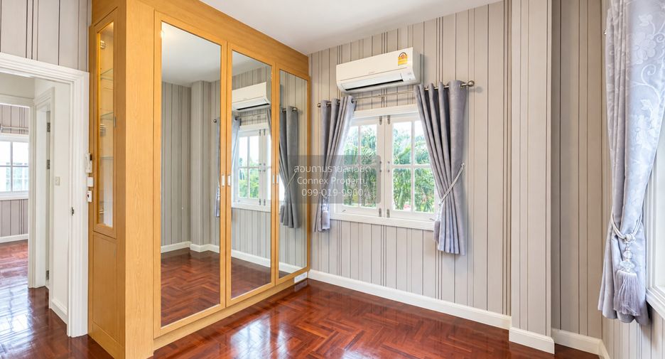 For sale 3 bedrooms house in Mueang Nonthaburi, Nonthaburi