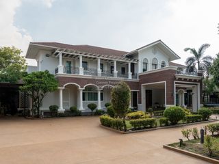 À vendre 5 chambres maison à Pak Kret, Nonthaburi