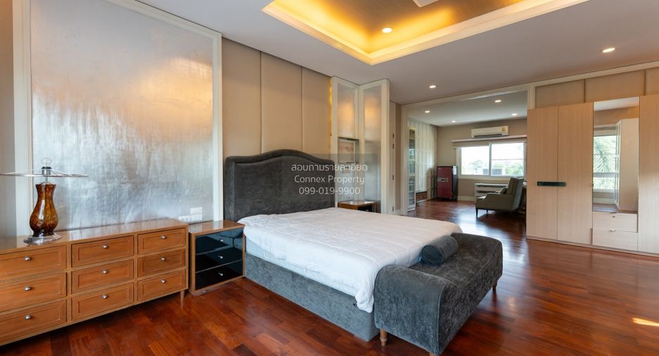 Haus zum Kauf mit 5 Zimmer in Pak Kret, Nonthaburi