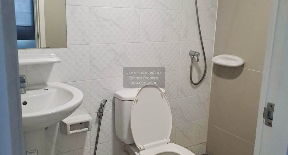 For sale 3 bedrooms townhouse in Bang Khen, Bangkok