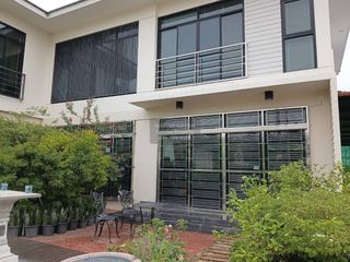 出售 4 卧室 独立屋 在 Lat Lum Kaeo, Pathum Thani