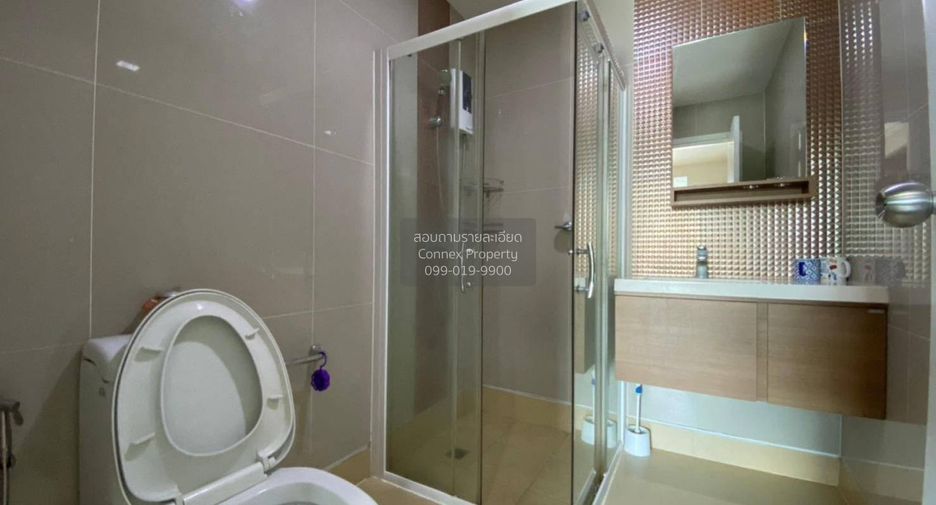 For sale 4 bedrooms townhouse in Don Mueang, Bangkok