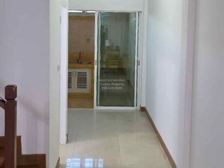 For sale 4 bedrooms townhouse in Bang Khun Thian, Bangkok