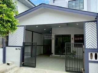 For sale 3 bedrooms townhouse in Min Buri, Bangkok