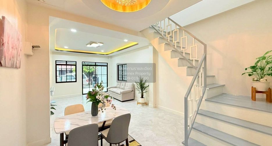 For sale 3 bedrooms townhouse in Min Buri, Bangkok