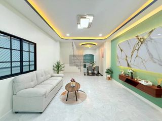 For sale 3 bedrooms townhouse in Min Buri, Bangkok