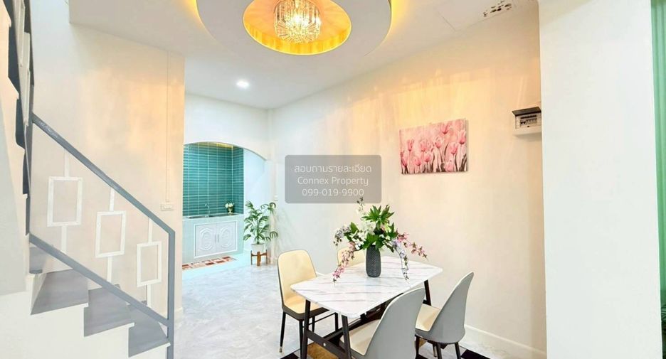 For sale 3 bedrooms townhouse in Min Buri, Bangkok