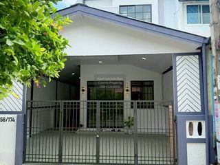 For sale 3 bedrooms townhouse in Min Buri, Bangkok