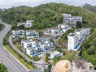 For sale 2 bedrooms condo in Kathu, Phuket