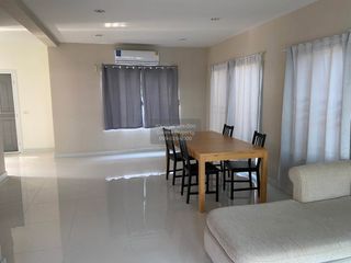 Casa en venta de 3 habitaciones en Suan Luang, Bangkok