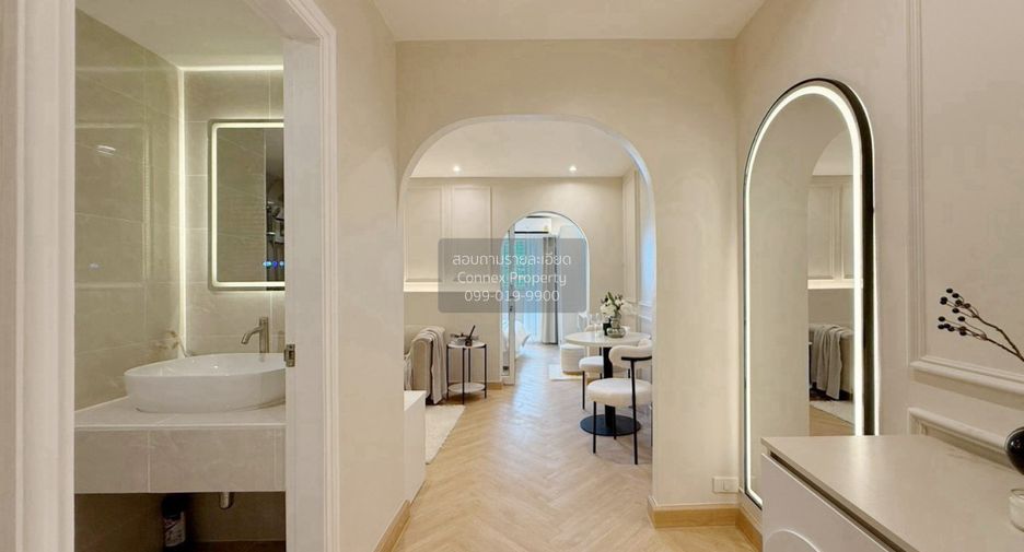 For sale 1 bed condo in Huai Khwang, Bangkok