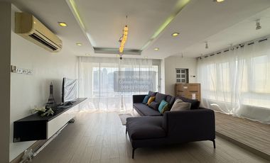 For sale 3 bedrooms condo in Huai Khwang, Bangkok