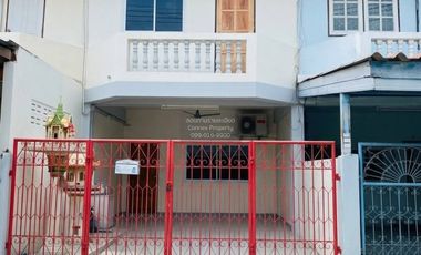 For sale 2 bedrooms townhouse in Pak Kret, Nonthaburi