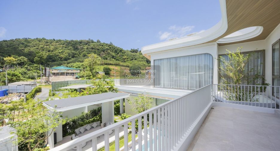 For sale 4 bedrooms villa in Mueang Phuket, Phuket