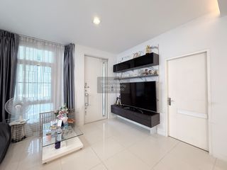 For sale 4 bedrooms house in Mueang Nonthaburi, Nonthaburi