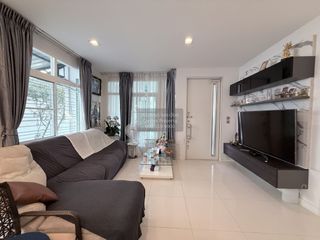 For sale 4 bedrooms house in Mueang Nonthaburi, Nonthaburi