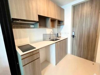 For sale 1 bed condo in Mueang Samut Prakan, Samut Prakan