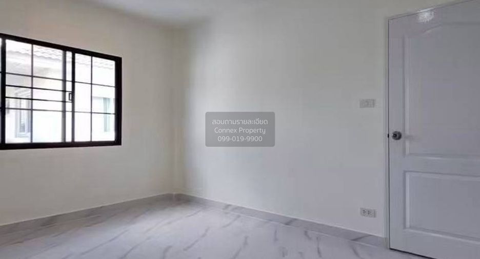 For sale 4 bedrooms townhouse in Bang Bua Thong, Nonthaburi