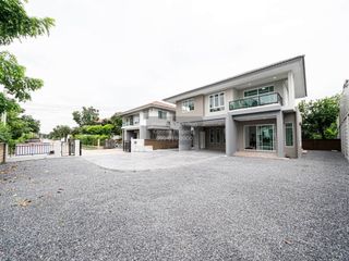 For sale 2 bedrooms house in Khlong Sam Wa, Bangkok