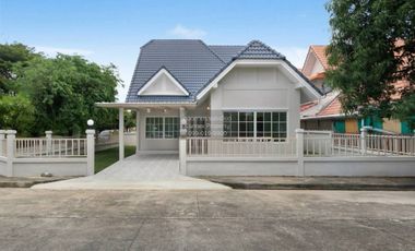 Casa en venta de 3 habitaciones en Bang Yai, Nonthaburi